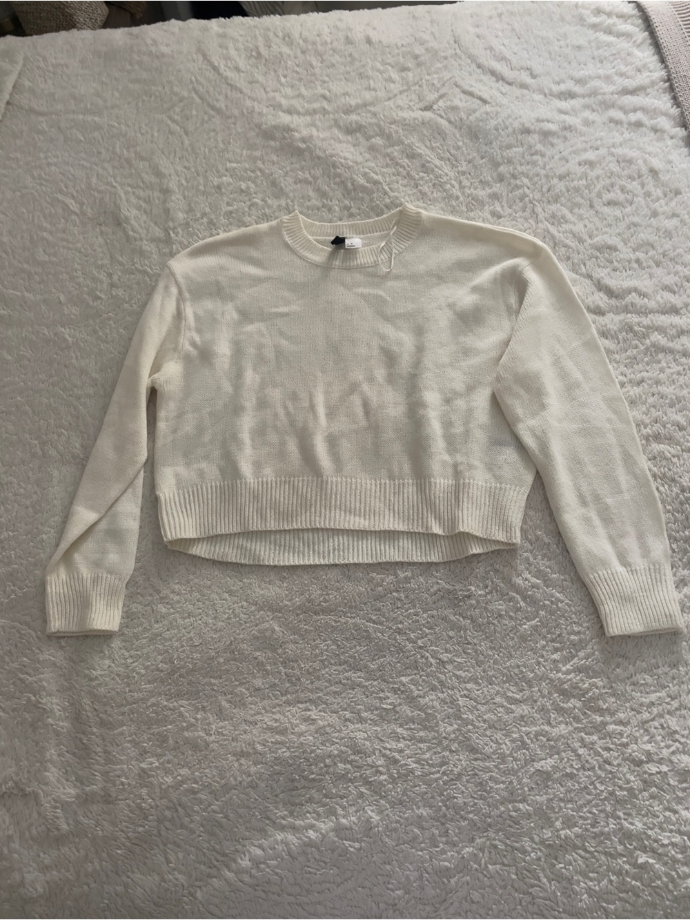 H&M Cream Cropped Crewneck Sweater